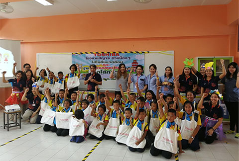 小学生へ環境・安全教室を開催：タイ2