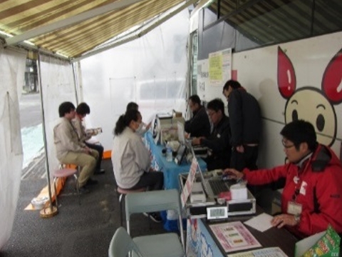 献血活動：横須賀1